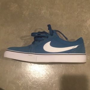 Nike SB skateboard shoes